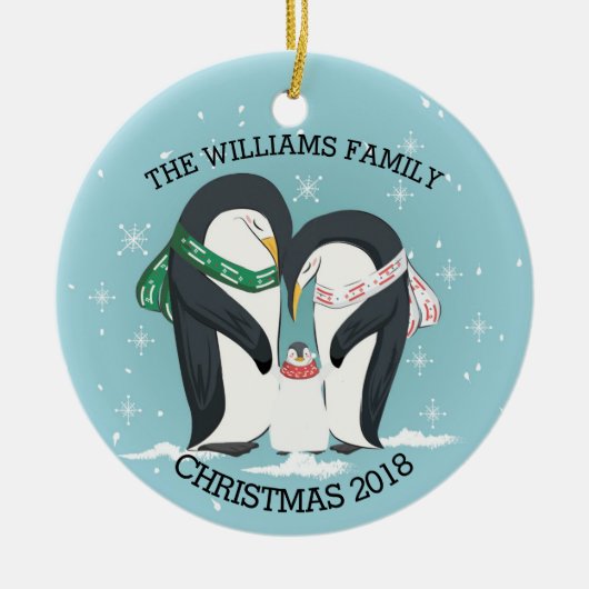 Gepersonaliseerde familie van 3 pinguïns Kerstmis Keramisch Ornament (Voorkant)