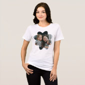 Gepersonaliseerde Familiefoto Oma Flower Lijst Tri-Blend Shirt (Voorkant volledig)