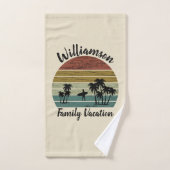 Gepersonaliseerde familievakantie bad handdoek (Handdoek)