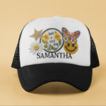 Gepersonaliseerde Faux Patches Trendy gelaagde gif Trucker Pet<br><div class="desc">Dit ontwerp kan worden gepersonaliseerd in het gebied dat wordt aangeboden door de foto en / of tekst te wijzigen. U kunt de Sjabloon ook aanpassen door op Deze optie aanpassen te klikken en vervolgens de knop te kiezen om de achtergrond aan te passen en de kleur van de achtergrond...</div>