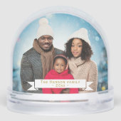 Gepersonaliseerde feestelijke full 2 familie foto' sneeuwbol (Achterkant)