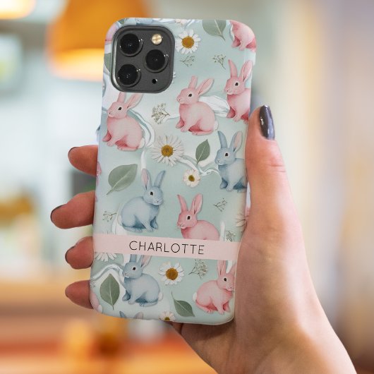Gepersonaliseerde Floral Bunny iPhone Case
