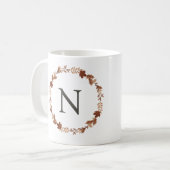 Gepersonaliseerde Floral Monogram Koffie Mok (Voorkant links)
