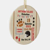 Gepersonaliseerde Football Baby Boy geboorte Foto Keramisch Ornament (Rechts)