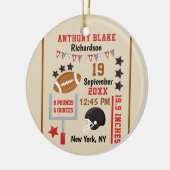 Gepersonaliseerde Football Baby Boy geboorte Foto Keramisch Ornament (Links)