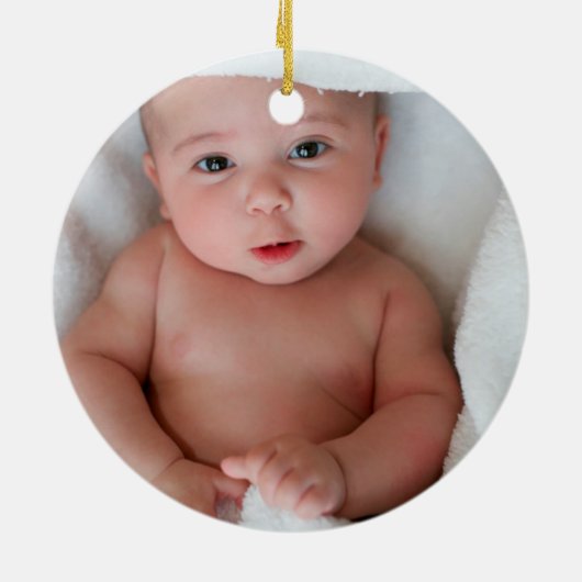 Gepersonaliseerde Football Baby Boy geboorte Foto Keramisch Ornament (Achterkant)