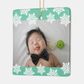 Gepersonaliseerde Foto baby's eerste Kerstmis  Keramisch Ornament (Links)