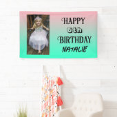 Gepersonaliseerde foto en leeftijd Happy Birthday Spandoek (Insitu)