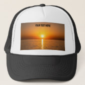 Gepersonaliseerde foto en tekst chic en elegant trucker pet (Voorkant)