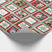 Gepersonaliseerde foto Kerstmis Rode en Groene Ple Cadeaupapier (Hoek)