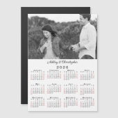 Gepersonaliseerde foto namen 2026 kalender magneet (Voorkant / Achterkant)