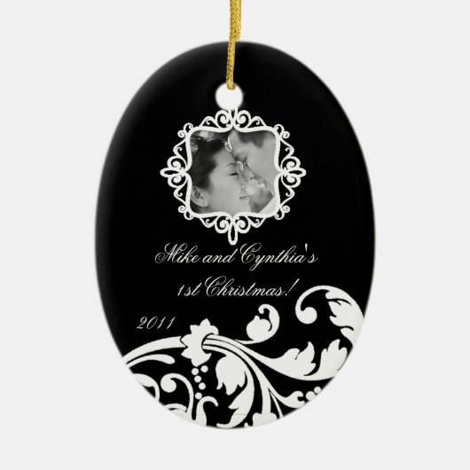Gepersonaliseerde foto-ornament Black White Floral Keramisch Ornament (Voorkant)