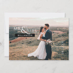 Gepersonaliseerde foto van Mr & Mrs Monogram Weddi Bedankkaart