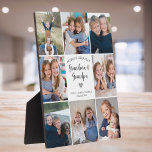 Gepersonaliseerde Fotocollage Grootouders Modern Fotoplaat<br><div class="desc">Deze witte gepersonaliseerde "World's Greatest Grandma & Grandpa" 8-foto collage deken heeft een eenvoudig hart, vergezeld van elegante handgeschreven scripttypografie en de naam van geliefde kleinkinderen. Een ideaal en hartverwarmend cadeau voor uw grootouders bij speciale gelegenheden zoals Grootouderdag, Jubileum, Kerstmis of verjaardagen. Pas het aan met foto's van favoriete kleinkinderen...</div>