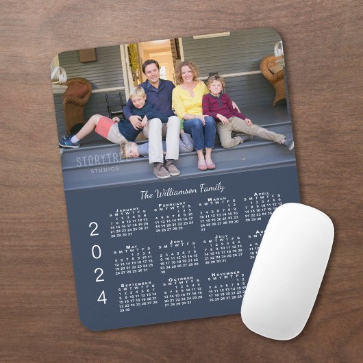 Gepersonaliseerde fotonaam Navy Blue 2024 Kalender Muismat