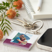 Gepersonaliseerde fotonaam Plum Modern Sleutelhanger (Voorkant Rechts)