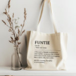 Gepersonaliseerde Functie Definitie Quote Tote Bag<br><div class="desc">Dit Funtie definitie citaat ontwerp is de perfecte manier om de speciale band die je zus deelt met je kind als een "Fun Tante" te vieren. Dit ontwerp is niet alleen iets dat haar leven opfleurt, maar ook de unieke vreugde en liefde die ze je familie brengt. Of het nu...</div>