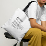 Gepersonaliseerde Functie Definitie Quote Tote Bag<br><div class="desc">Dit Funtie definitie citaat ontwerp is de perfecte manier om de speciale band die je zus deelt met je kind als een "Fun Tante" te vieren. Dit ontwerp is niet alleen iets dat haar leven opfleurt, maar ook de unieke vreugde en liefde die ze je familie brengt. Of het nu...</div>