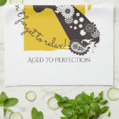 Gepersonaliseerde Funky Cool Giraffe Funny Verjaar Theedoek (Gevouwen)