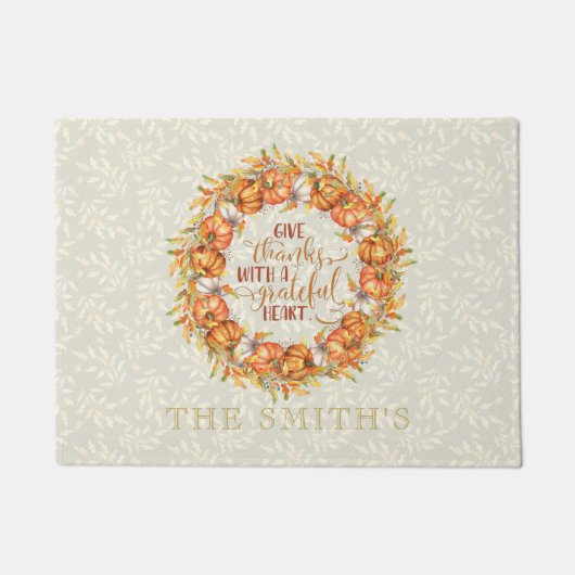 Gepersonaliseerde Geef Bedankt Pompoenkrans Deurmat (Voorkant)
