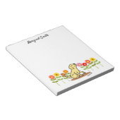 Gepersonaliseerde gele labrador en groene en bloem notitieblok (Schuin)