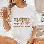 Gepersonaliseerde gezegende tante t-shirt<br><div class="desc">Vier de speciale band tussen een tante en haar neefjes/nichtjes met dit gepersonaliseerde "Gezegende Tante" shirt. Dit hartverwarmende ontwerp heeft het woord "Blessed" in een vet, goud lettertype, gevolgd door een aanpasbaar script lettertype voor "Tante" en een zoet hart accent. Voeg de namen van je geliefde nichtjes en neefjes toe...</div>