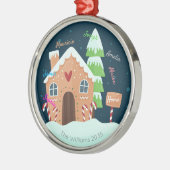 Gepersonaliseerde Gingerbread House Family Ornamen Metalen Ornament (Links)