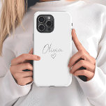 Gepersonaliseerde Girly iPhone Case met naam en ha<br><div class="desc">Voeg een vleugje charme toe aan uw toestel met deze gepersonaliseerde girly iPhone-hoesje met jouw naam en een delicaat hartontwerp. Dit hoesje combineert een strakke stijl met een duurzame beveiliging en is ideaal om uw telefoon veilig te houden en tegelijkertijd uw persoonlijkheid te laten zien. Een doordacht cadeau voor verjaardagen,...</div>