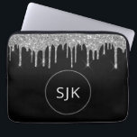 Gepersonaliseerde Girly Silver Glitter Sparkle Mon Laptop Sleeve<br><div class="desc">Gepersonaliseerde Silver en Black Faux Glitter en Sparkle Elegant Monogrammed Initialen Hoesje. Dit hoesje kan worden aangepast om uw initiaal en voornaam op te nemen.</div>