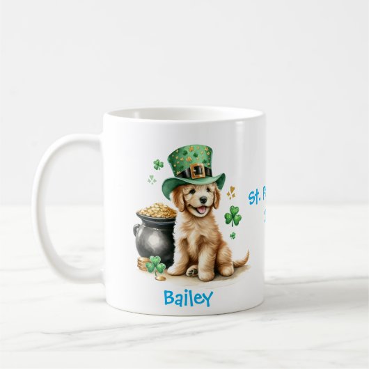 Gepersonaliseerde Goldendoodle St. Patty's Day Mok (Links)