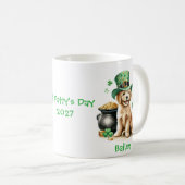 Gepersonaliseerde Goldendoodle St. Patty's Day Mok (Voorkant rechts)