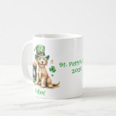Gepersonaliseerde Goldendoodle St. Patty's Day Mok (Voorkant links)