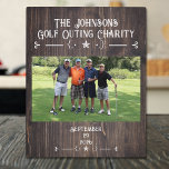 Gepersonaliseerde Golf Plaque - 8x10 Keepsake Fotoplaat<br><div class="desc">Bewaar de herinneringen aan uw jaarlijkse golfuitje in stijl met deze knappe 8x10 gepersonaliseerde fotoplaquette. Met een hoogwaardige afdruk van uw team- of evenementenfoto wordt deze plaquette geleverd met een handige ezel voor eenvoudige weergave op elk oppervlak. Maak er een echt unieke herinnering van door het jaar, de naam van...</div>