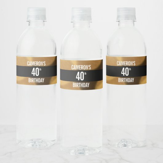 Gepersonaliseerde goud en zwart thema 40e verjaard waterfles etiket (Flessen)