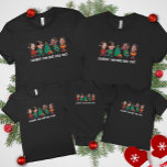 Gepersonaliseerde Grappige Gezichtsfoto Kerstelf T-shirt<br><div class="desc">Ga in de feestelijke geest met onze Familie en Vrienden Custom Elf Face Matching T-shirts voor Kerstmis! Personaliseer het T-shirt met schattige elf-design en voeg de gezichten van je familie toe om het uniek voor jou te maken. Dit shirt is ideaal voor familiefoto's of vakantiefoto's. Ideaal voor familiefeesten, groepsevenementen en...</div>