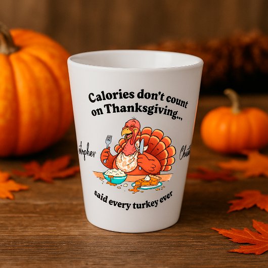 Gepersonaliseerde Grappige Thanksgiving Turkije Qu Latte Mok