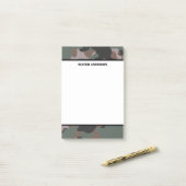 Gepersonaliseerde Green Camo Post-it Notes (Op bureau)