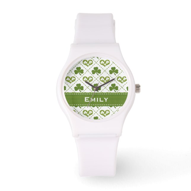 Gepersonaliseerde Green Shamrock en Hearts Horloge (Voorkant)