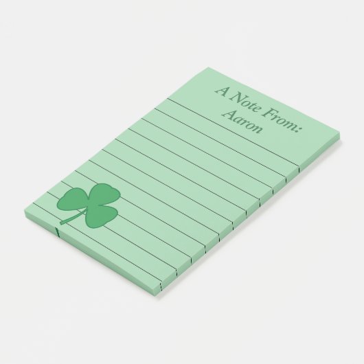Gepersonaliseerde Green Shamrock Post merkt op Post-it® Notes (Schuin)