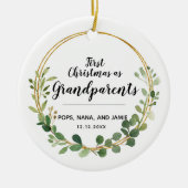 Gepersonaliseerde Greenery Kerstmis als grootouder Keramisch Ornament (Voorkant)