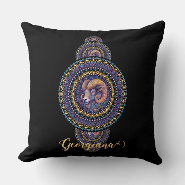 Gepersonaliseerde grillige Ram Siermandala Kussen (Voorkant)