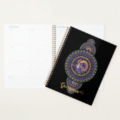 Gepersonaliseerde grillige Ram Siermandala Planner (Display)