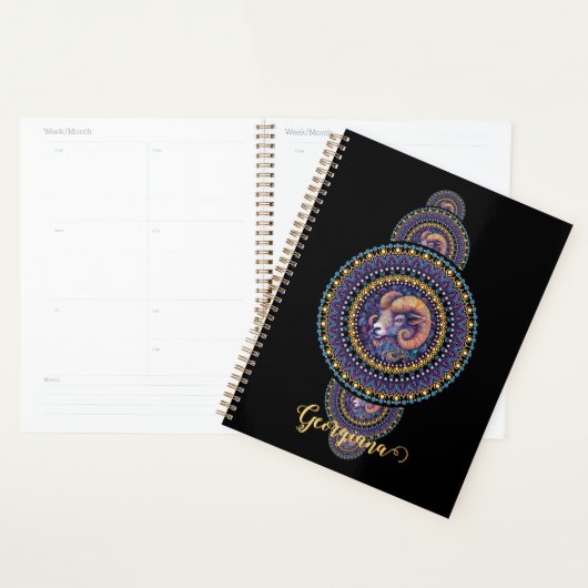 Gepersonaliseerde grillige Ram Siermandala Planner (Display)