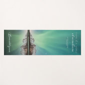 Gepersonaliseerde Groene Aurora Inspirerende Quote Yogamat (Voorkant (horizontaal))