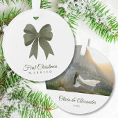Gepersonaliseerde Groene Bow 1st Kerstmis Getrouwd Ornament