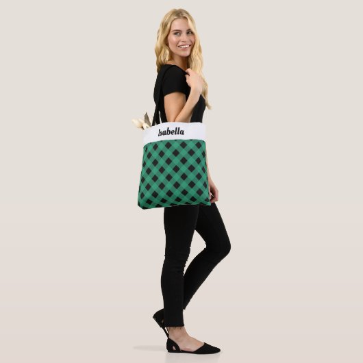 Gepersonaliseerde groene geruite buffel check patr tote bag (Op model)