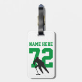 Gepersonaliseerde groene Hockey Player Name Number Bagagelabel (Achterkant verticaal)