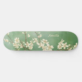 Gepersonaliseerde groene lente witte bloemen skate persoonlijk skateboard (Horizontaal)