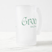 Gepersonaliseerde groene Shamrock Groom Beer Stein Matglas Bierpul (Voorkant rechts)