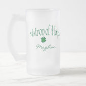 Gepersonaliseerde groene Shamrock MOH Beer Stein Matglas Bierpul (Links)